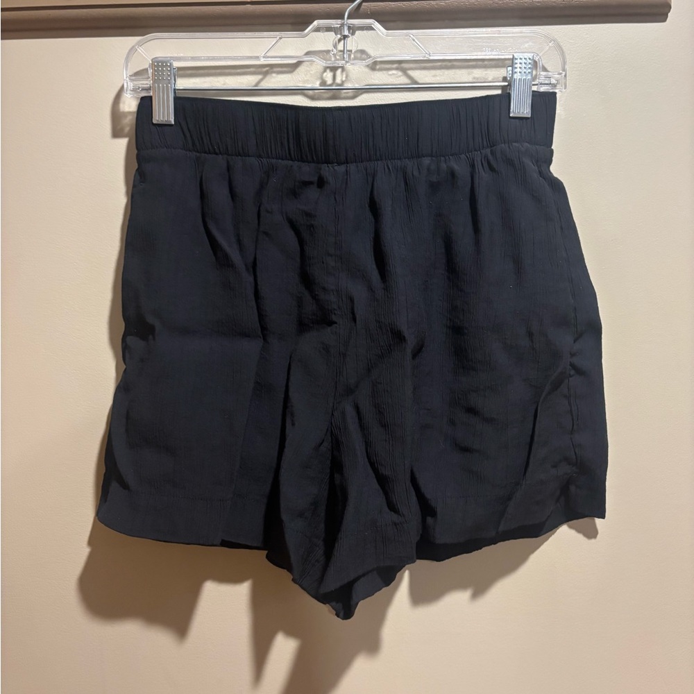 Abercrombie & Fitch Black High-Waist Elastic Pull-On Shorts - Picture 4 of 6